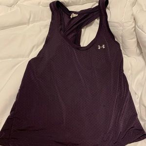 Under armour tank size small